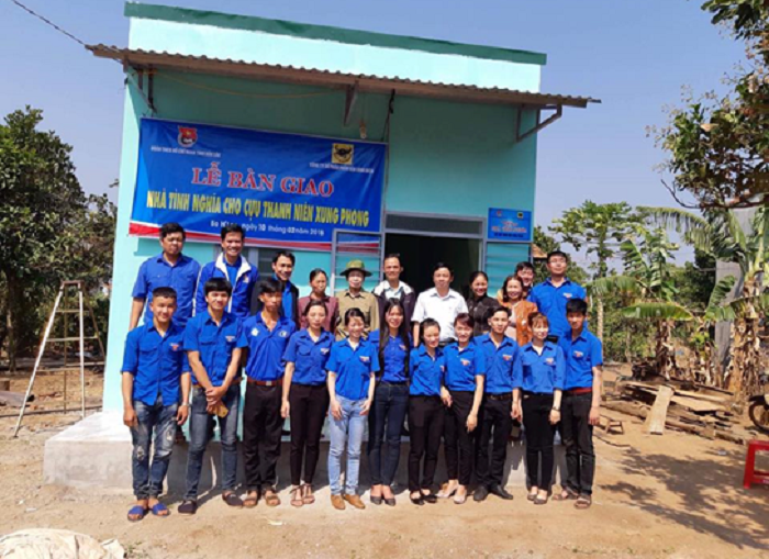 Phong su Doan xa Ea WY 1